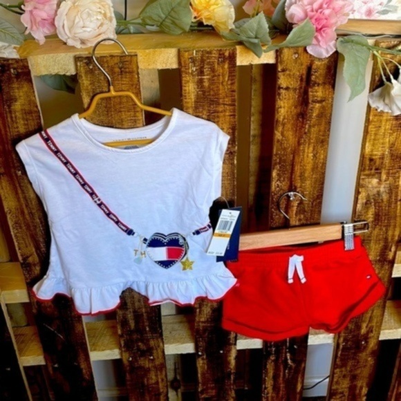 Tommy Hilfiger Coord set toddler girls short outfit NWT white top red bottom 3T